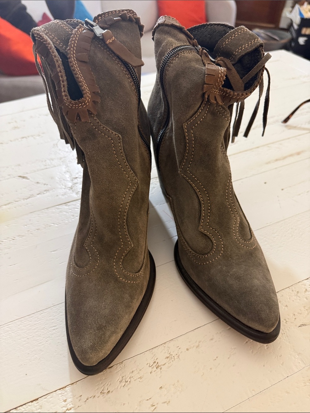 Suede Fringe Western Ankle Boots in Olive/Brown
